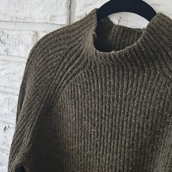 Madewell Northfield Mockneck Pullover Sweater in Green H3339 Women's Size LARGE - Picture 3 of 7